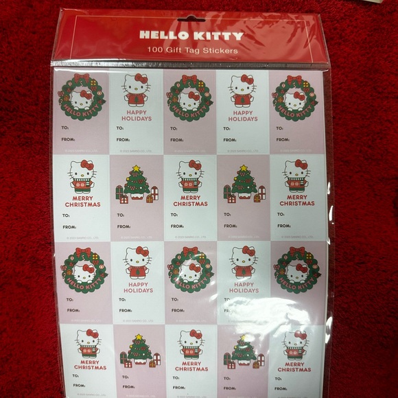 Hello kitty x Christmas gift tag stickers RARE LIMITED EDITION 100 each - Picture 2 of 6